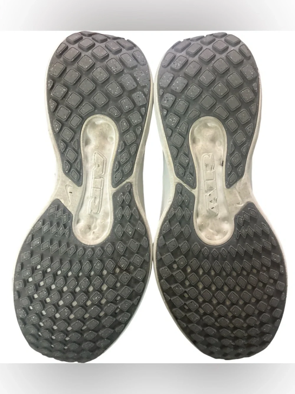 Nike Women's Winflow 11 Road Running Shoes Size 9